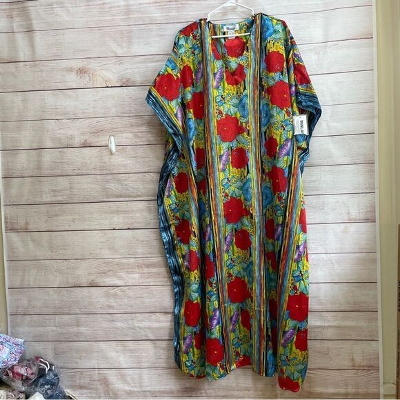 NEW WITH TAGS VINTAGE WINLAR FLORAL KIMONO - Picture 1 of 9